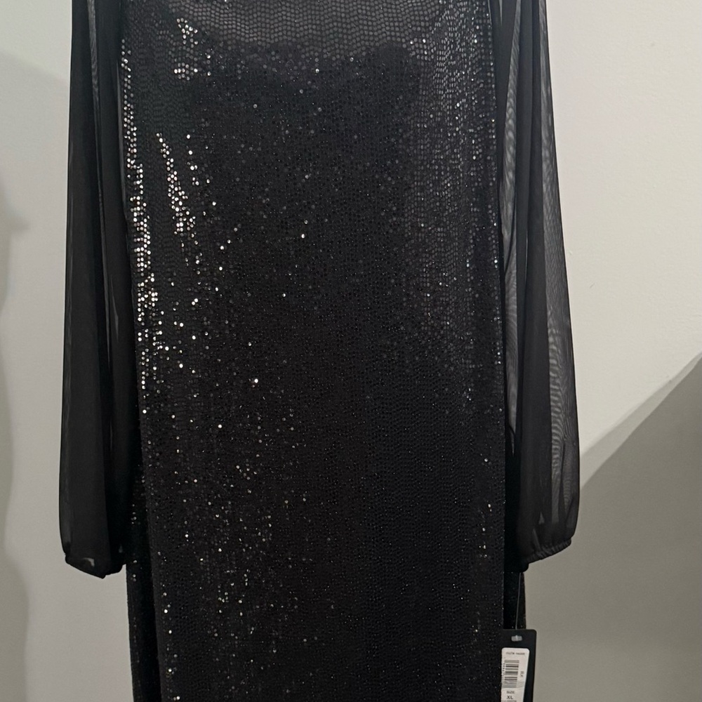 Bebe Elegant Black long sleeve sheer arm Sequin Dress. NWT Holiday Dress.